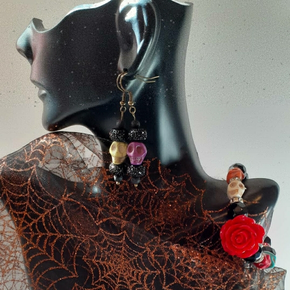Dia De Los Muertos - Picture 1 of 3